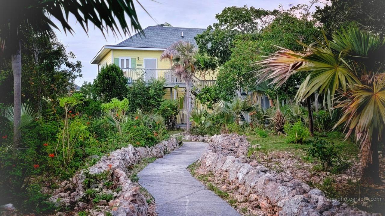 Pineapple Fields Aparthotel Governor's Harbour Exterior photo